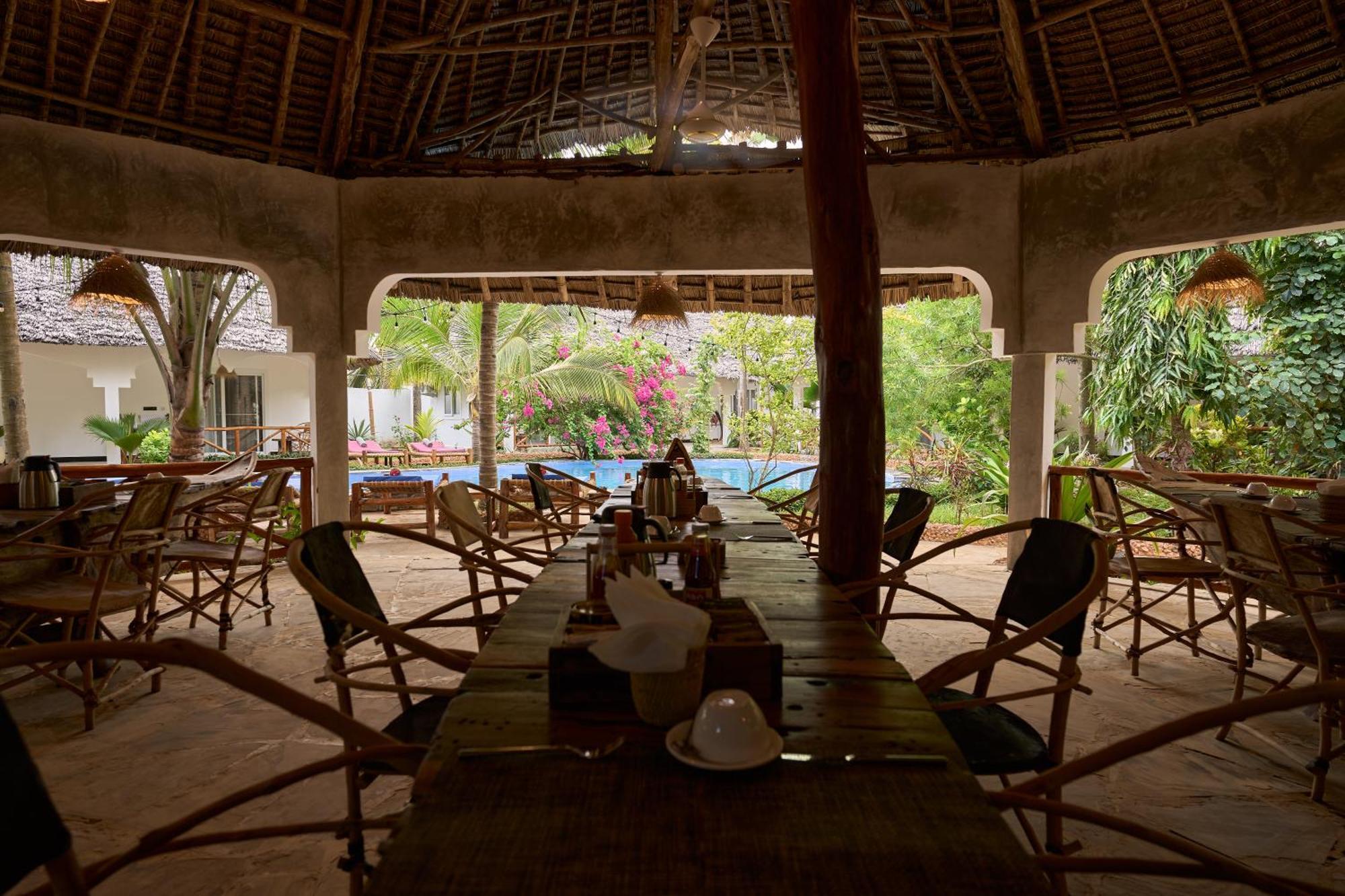 African Bungalows Nungwi Ngoại thất bức ảnh