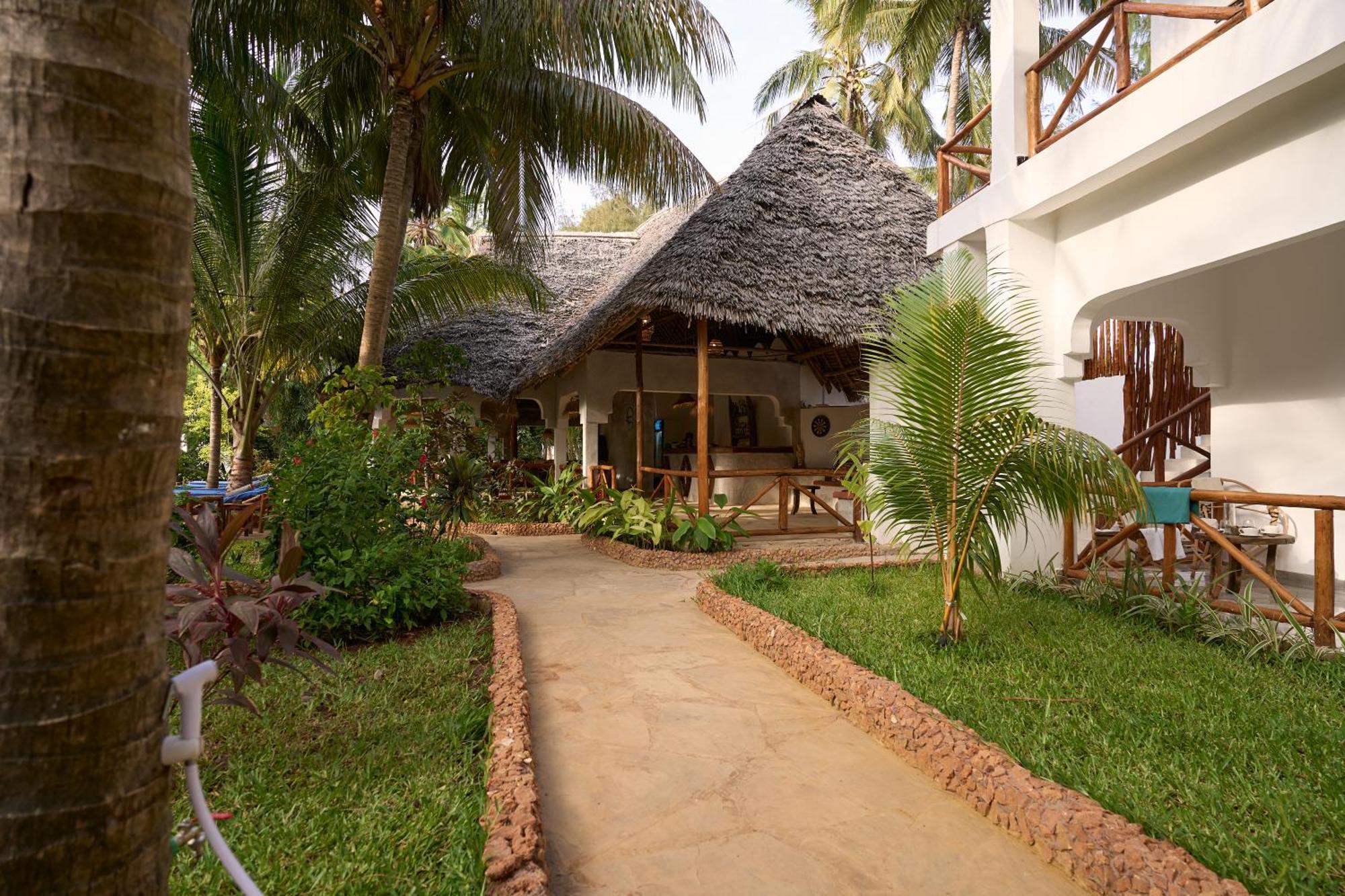 African Bungalows Nungwi Ngoại thất bức ảnh