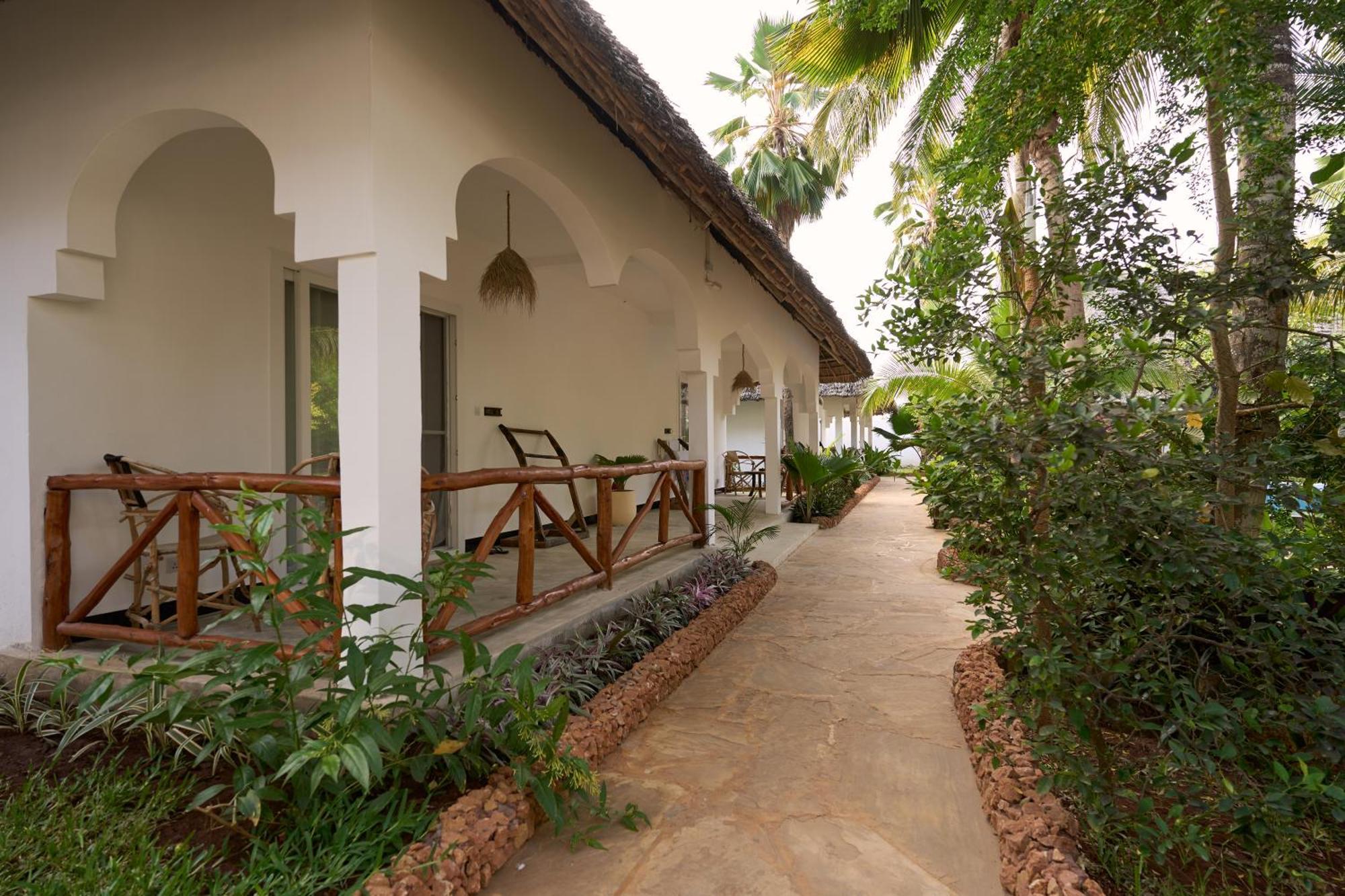African Bungalows Nungwi Ngoại thất bức ảnh