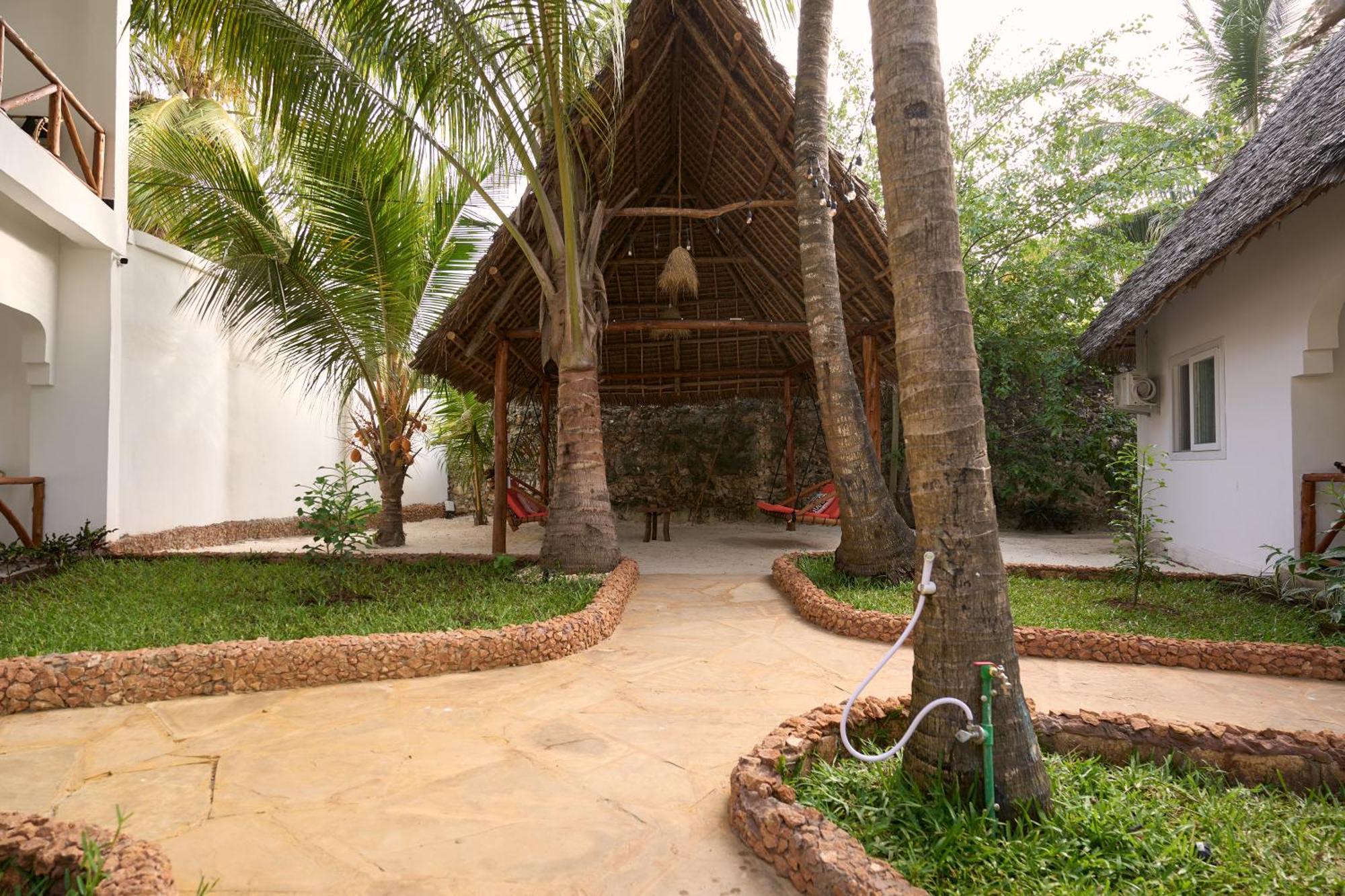 African Bungalows Nungwi Ngoại thất bức ảnh