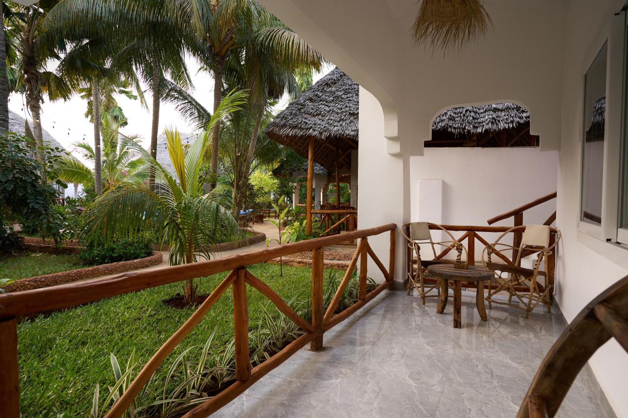 African Bungalows Nungwi Ngoại thất bức ảnh